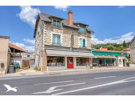 vente immeuble 0 pièces à le lardin-saint-lazare (24570)  213 000 €