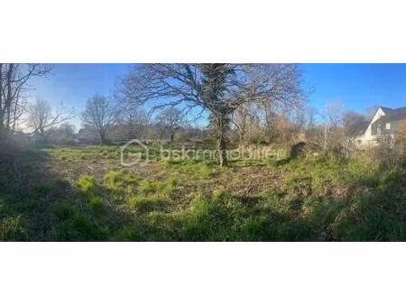 terrain constructible viabilisé à vendre