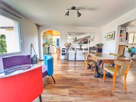 maison 4 chambres + studio loué + garage 100 m²