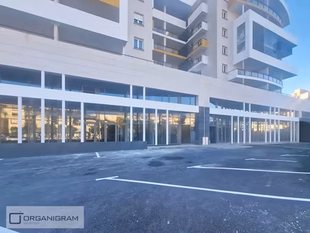 location locaux professionnels 157 m² à ajaccio (20000)  2 900 €