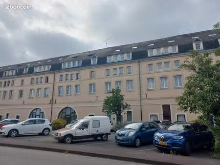 appartement 3 pièces 92 m²