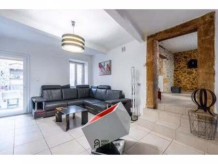 maison de village avec cour et garage