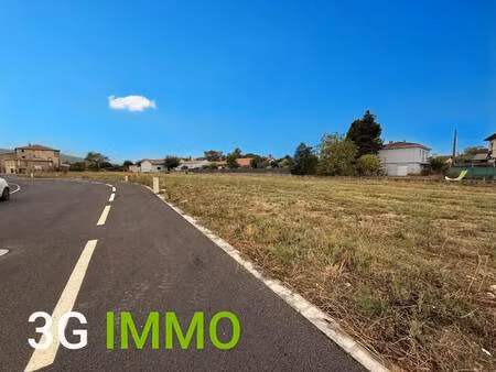 terrain constructible à vendre