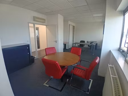 location locaux professionnels 140 m² à saint marcel (71380)  1 400 €