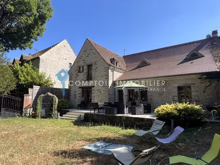 maison 7pièce(s) 4chambre(s) 245 m² guigneville-sur-essonne (91590)