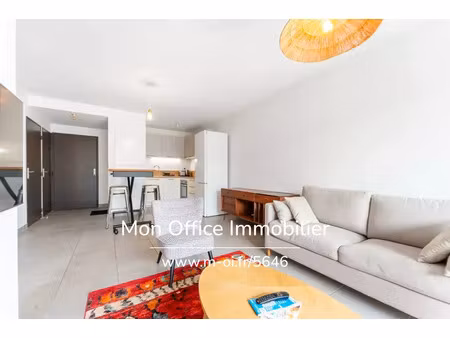 vente appartement 2 pièces 44 m² embrun (05200)