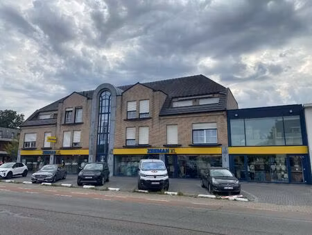 ruim handelspand - verhuurd aan zeeman