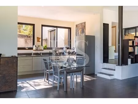 exclusivité villedieu villa contemporaine 200 m2 terrain 2 605 m2 appartement indépendant