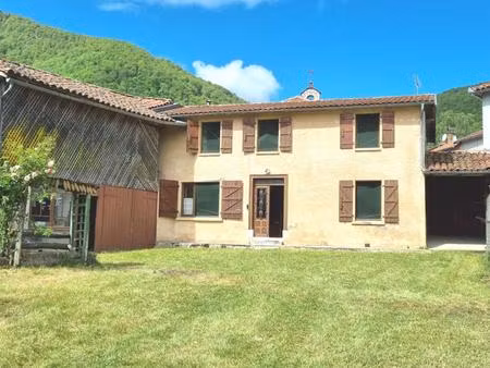 maison traditionnelle t4 avec fort potentiel