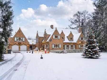 somptueuse villa dans l'agréable quartier du faubourg