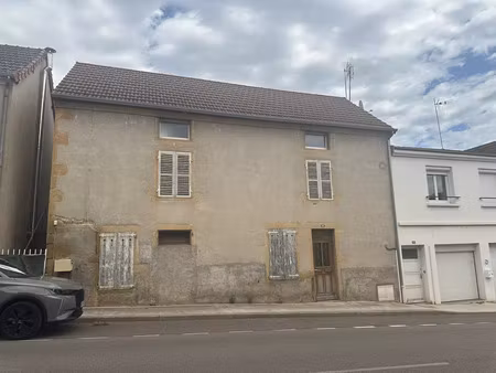 vente maison 7 pièces 160 m² iguerande (71340)