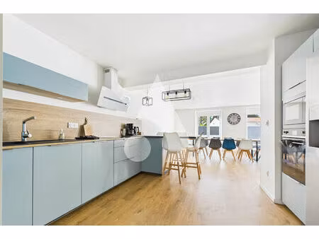 vente maison 8 pièces 252 m² beaufou (85170)