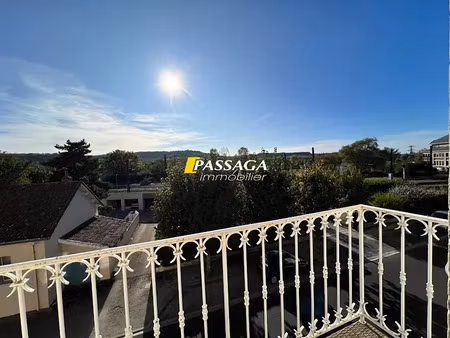 vente immeuble 14 pièces 232.18 m² à sévérac-le-château (12150)  200 000 €