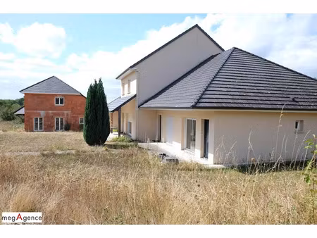 vente immeuble 299 m² à saint-germain-les-vergnes (19330)  420 000 €