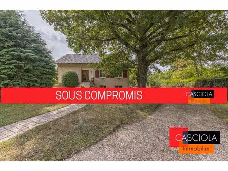 sous compromis // pange - maison 4 chambres dans un environnemen