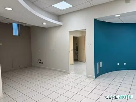 vente bureau saint-alban-leysse 197 m²