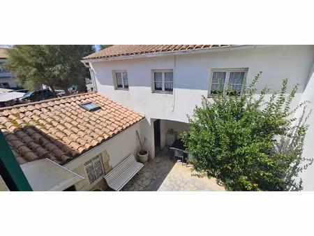 vente maison 7 pièces 150 m² ars-en-ré (17590)