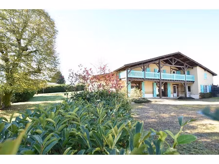 vente maison 6 pièces 254 m² à labastide-chalosse (40700)  300 000 €
