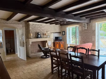 vente maison 10 pièces 433 m² à bernay-saint-martin (17330)  360 000 €