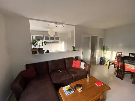 appartement d'environ 85 m2 situé à saint mammes disposant de 3 chambres