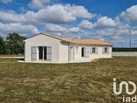 vente maison aux essards (17250) : à vendre / 132m² les essards