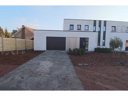 huis te koop in ravels met 3 slaapkamers