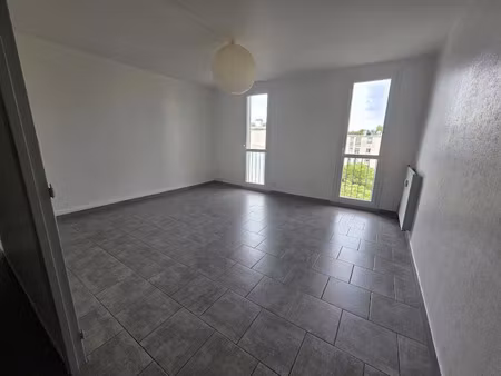 vente appartement 3 pièces 66.28 m² à montelimar (26200)  69 000 €