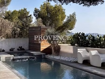 villa de luxe de 5 pièces en location marseille  provence-alpes-côte d'azur
