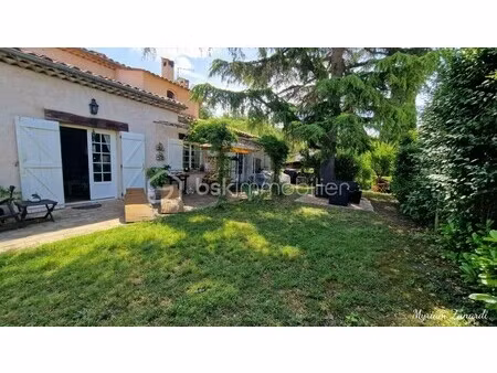 maison de luxe à vendre dans le quartier grand'piece-les plaines