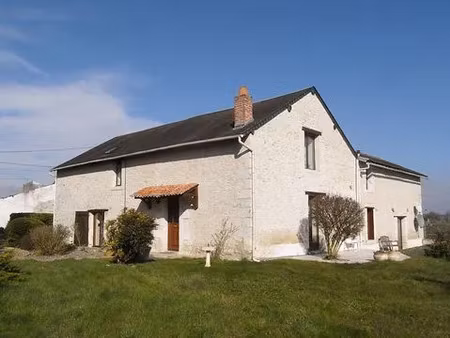 vente maison 4 pièces 160 m² sérigny (86230)