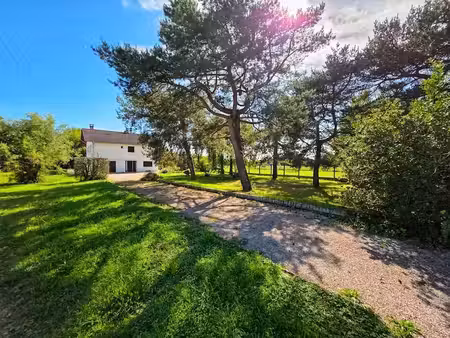 vente maison 5 pièces 117 m² à montmorot (39570)  249 000 €