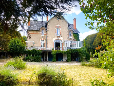 maison à vendre à saint-amand-montrond (18200) - cher