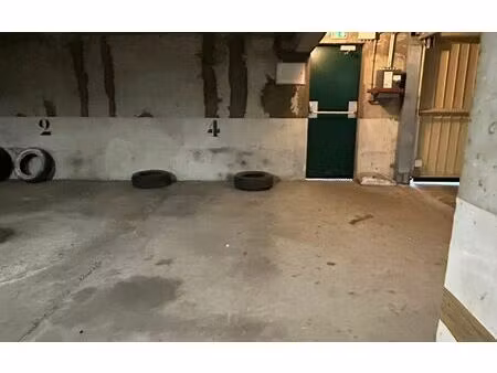 location stationnement  11.27 m² t- à viry-châtillon  60 €