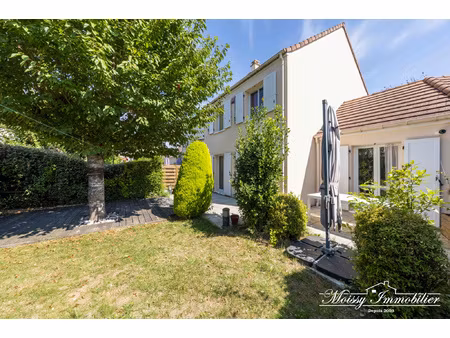 maison de 6 pieces de 111.14 loi carrez