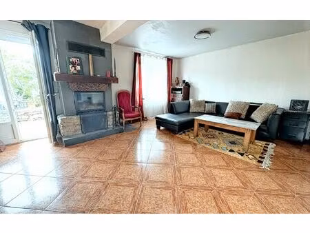 maison salsigne m² t-5 à vendre  129 500 €