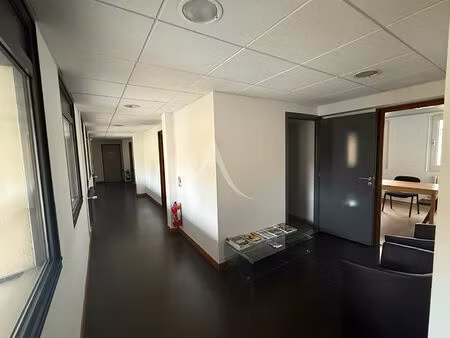 bureaux à louer bourg en bresse centre ville - 143 m² et 4 stationnements