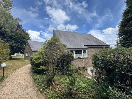 grande maison de 293 m2 sh sur un parc de 5 568 m2 clos à evigny