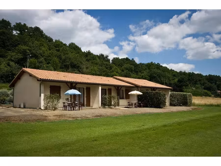 vente immeuble 15 pièces 400 m² à bahus-soubiran (40320)  650 000 €