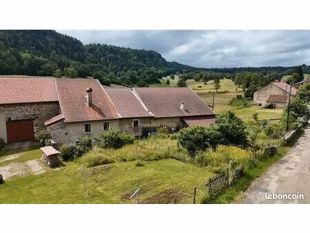 maison de village 3 pièces 81 m²