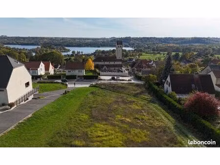 terrain 2 680 m² chamouille