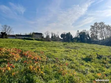 terrain 803 m² saint didier de formans