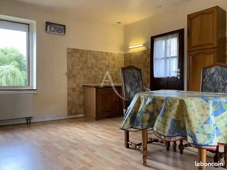 maison 2 pièces 76 m²