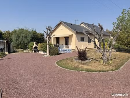 maison 7 pièces 110 m²