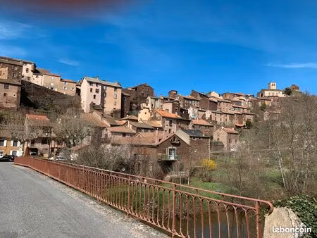 vend maison de village