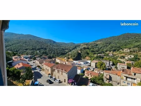 appartement 3 pièces 59 m2 dernier étage