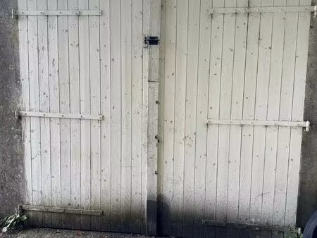 vend grand garage 17000