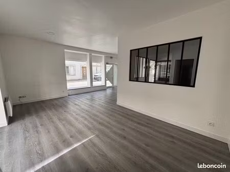 local 55 m² montbéliard