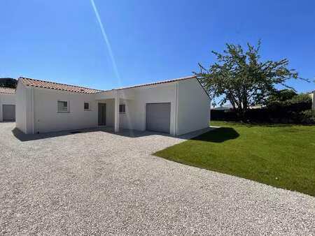 vente maison à meschers-sur-gironde (17132) : à vendre / 101m² meschers-sur-gironde