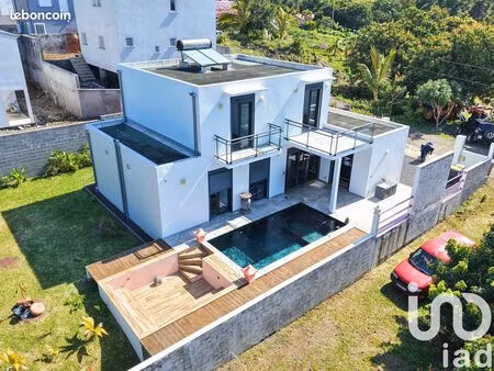 propriété 5 pièces 146 m²