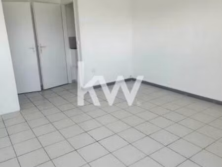 local commercial 35 m²